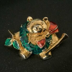 Teddy Bear Pin Brooch Gold-Tone Enamel Vintage Christmas Holiday Jewelry